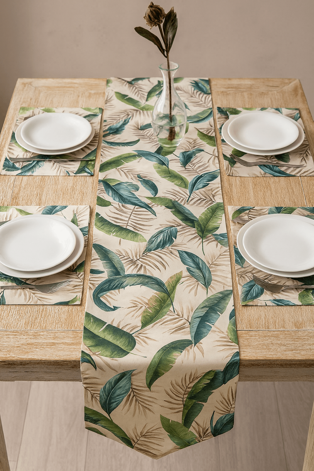 Alba Leaf Table Runner