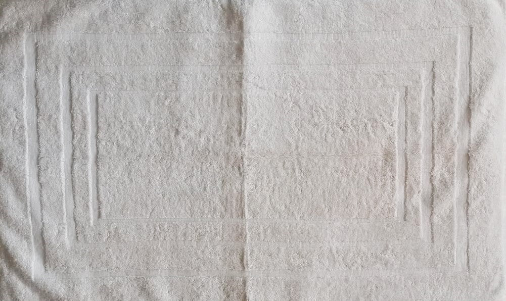 Ivora Bath Mat